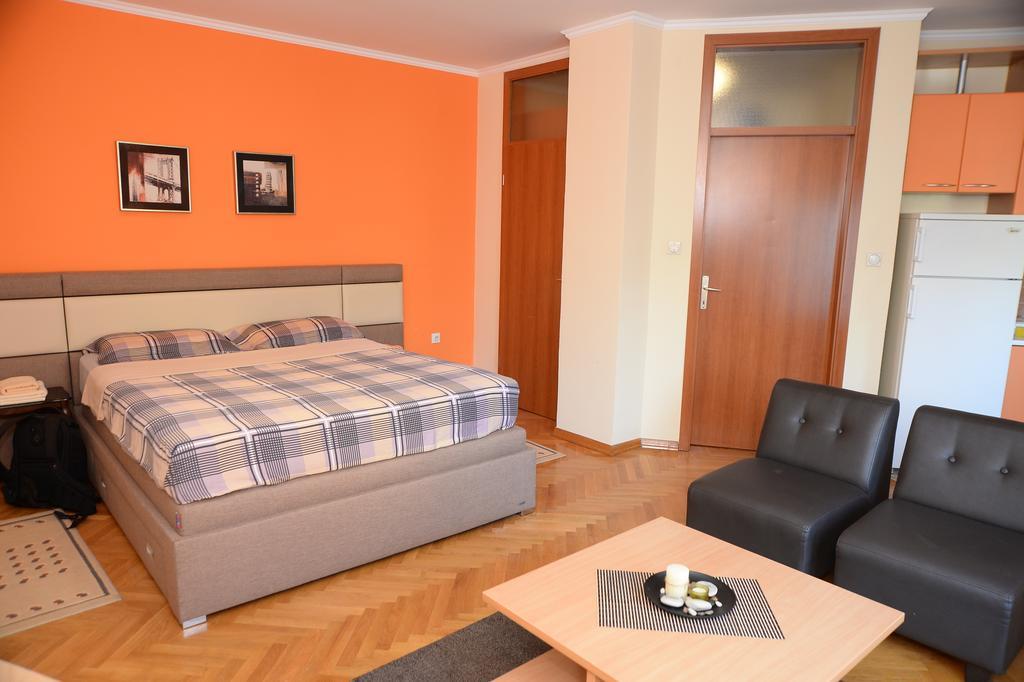Exclusive Central Apartments Szkopje Kültér fotó