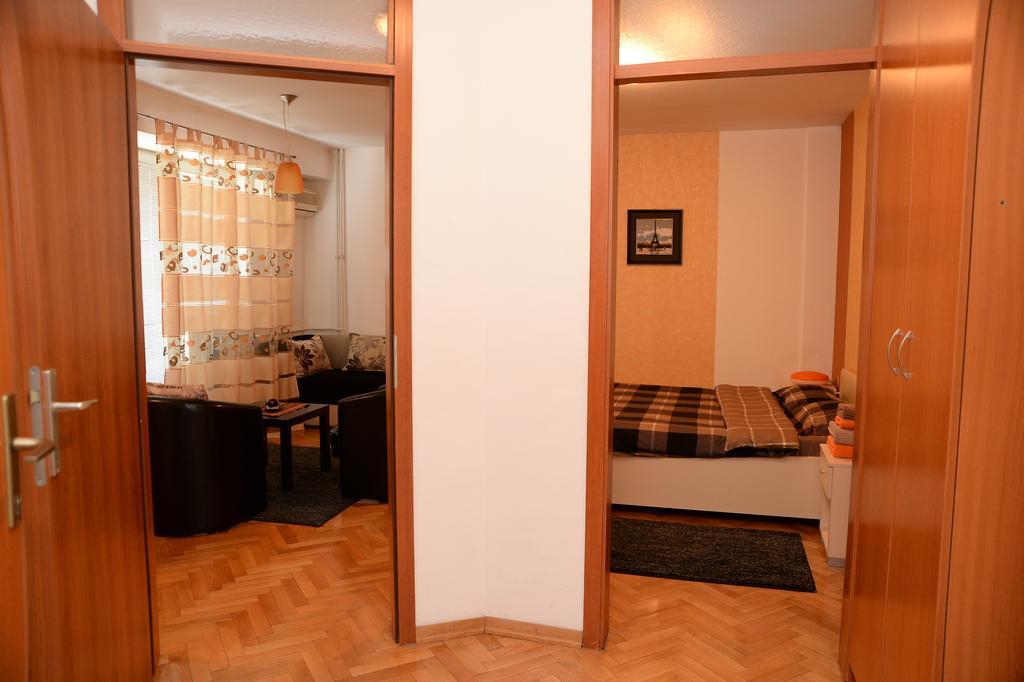 Exclusive Central Apartments Szkopje Kültér fotó