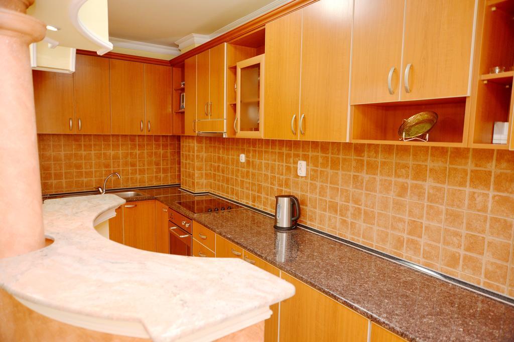 Exclusive Central Apartments Szkopje Kültér fotó