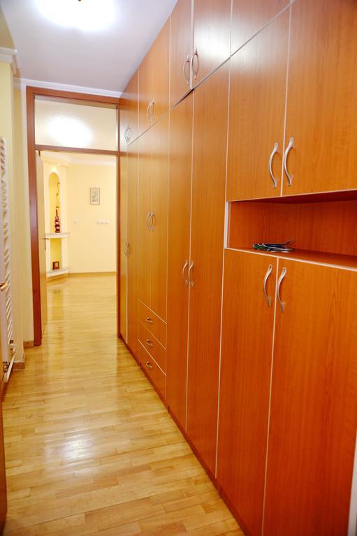 Exclusive Central Apartments Szkopje Kültér fotó
