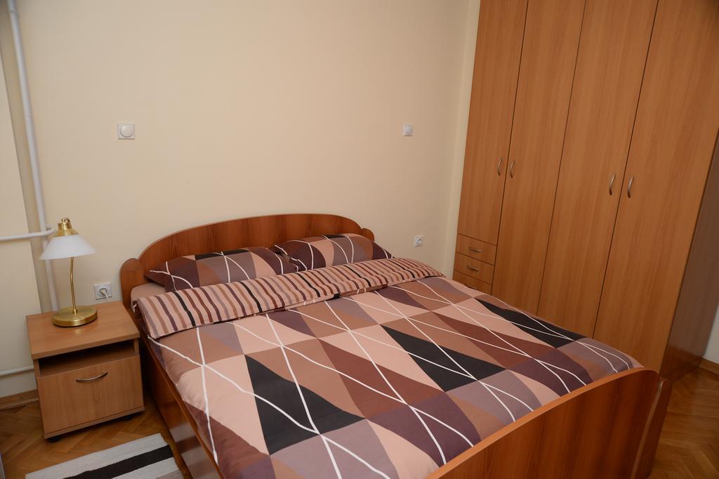 Exclusive Central Apartments Szkopje Kültér fotó